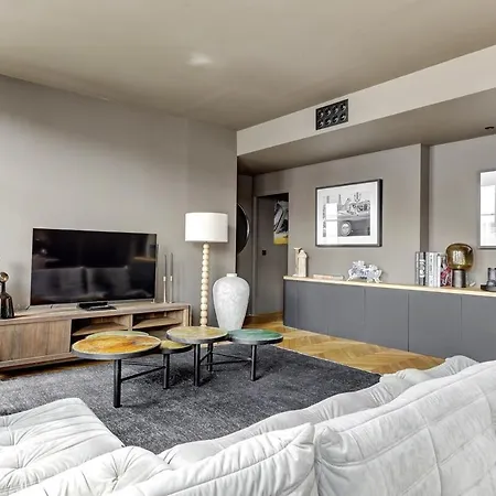 Vendome 2bd Apartment Paris